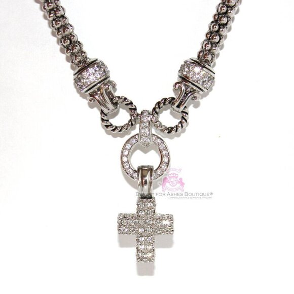 Multi Faceted Throne Room Emerald Green Checker Cushion Cut Two Tone CZ Pendant - Picture 15 of 16